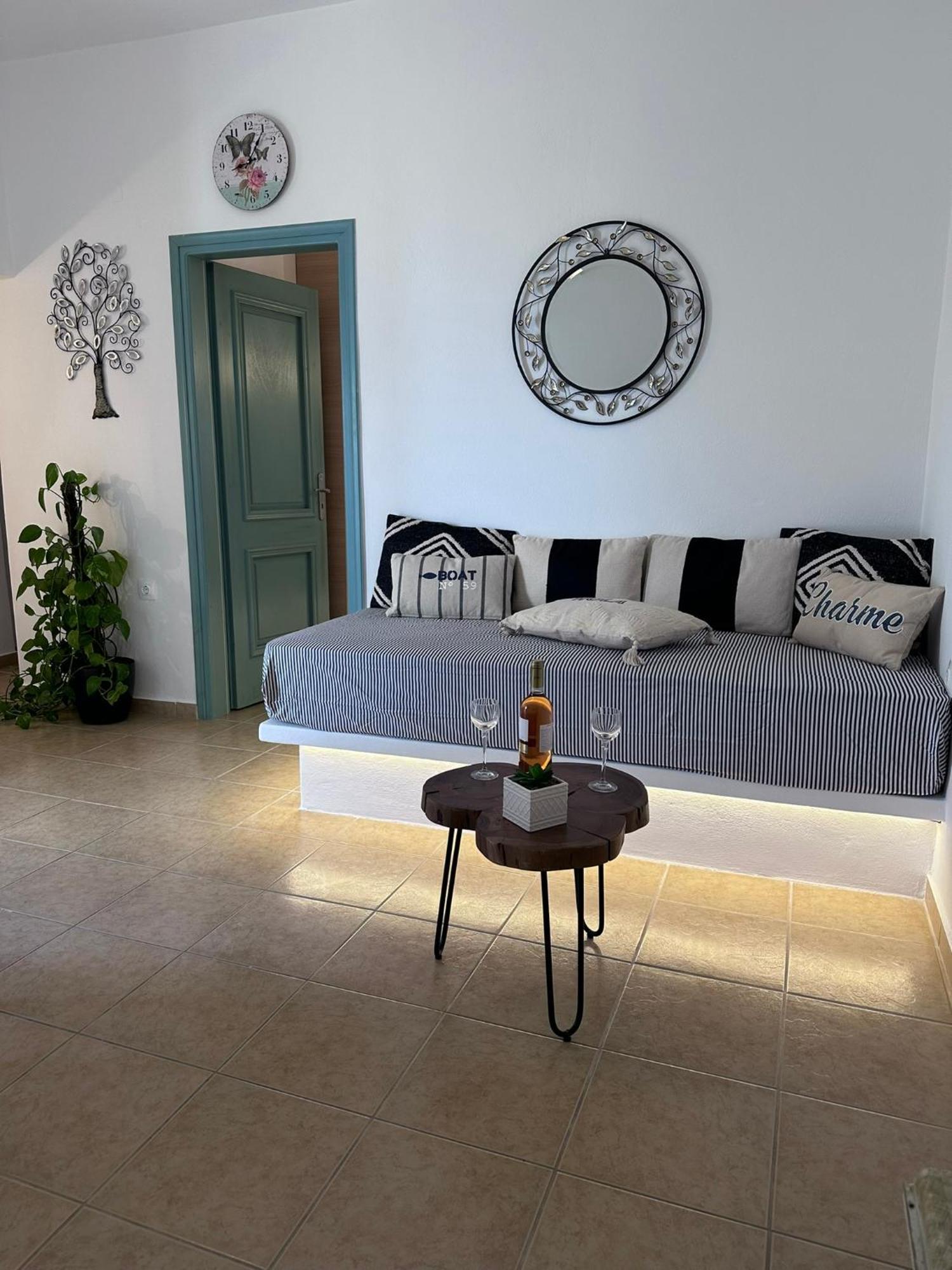 Villa Sertis Santorini Imerovigli  Exterior photo